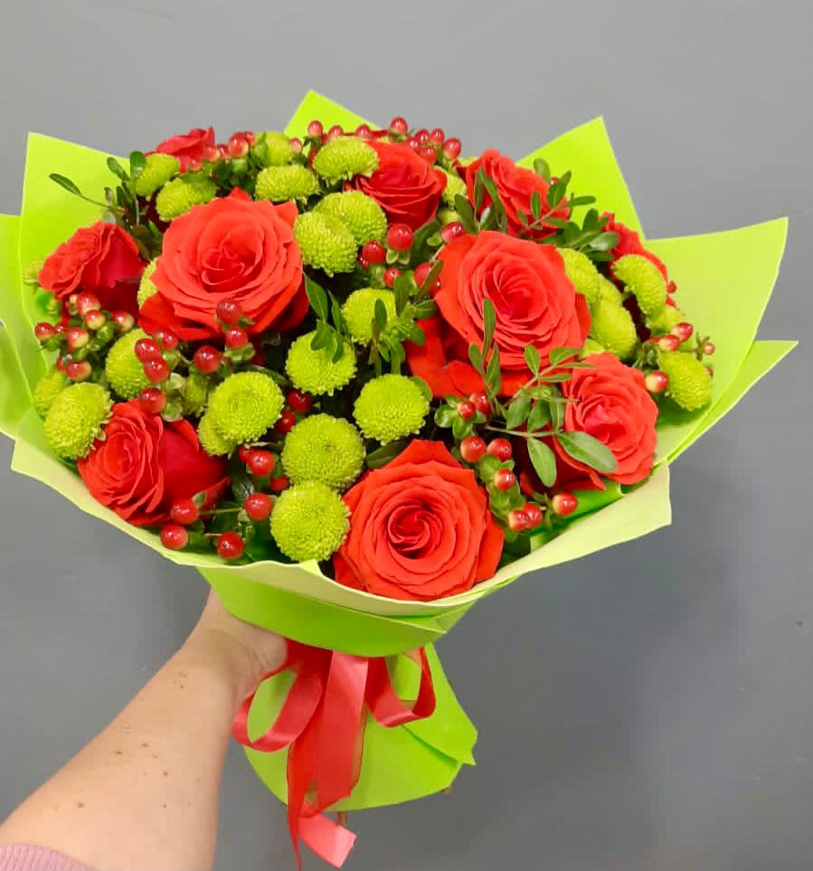 Букет признание в Белгороде Букет цветов из: Хризантемы и Розы в Белгороде