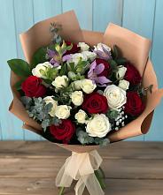 Букет цветов из:  Розы и Альстромерии в Белгороде