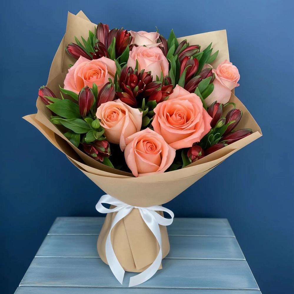 Букет цветов из: Розы и Альстромерии в Белгороде