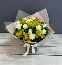 Букет цветов из:  Орхидеи и Розы #REPLACE_PRED# Белгороде