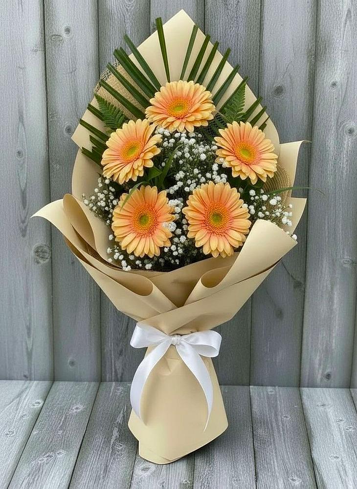 Букет цветов из: Герберы в Белгороде