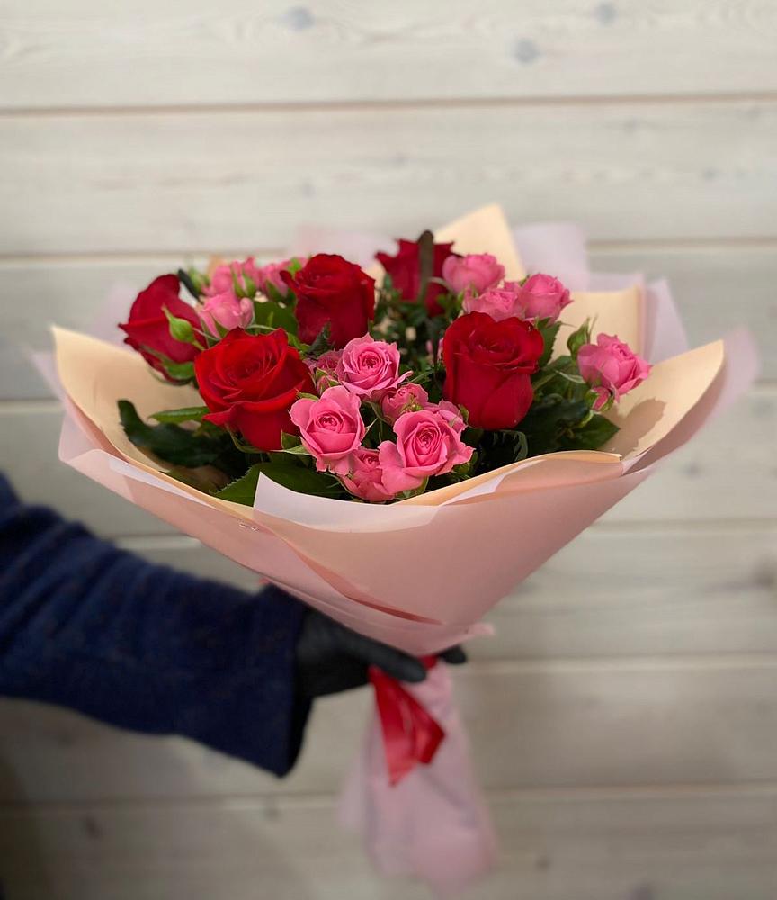 Букет цветов из: Розы в Белгороде